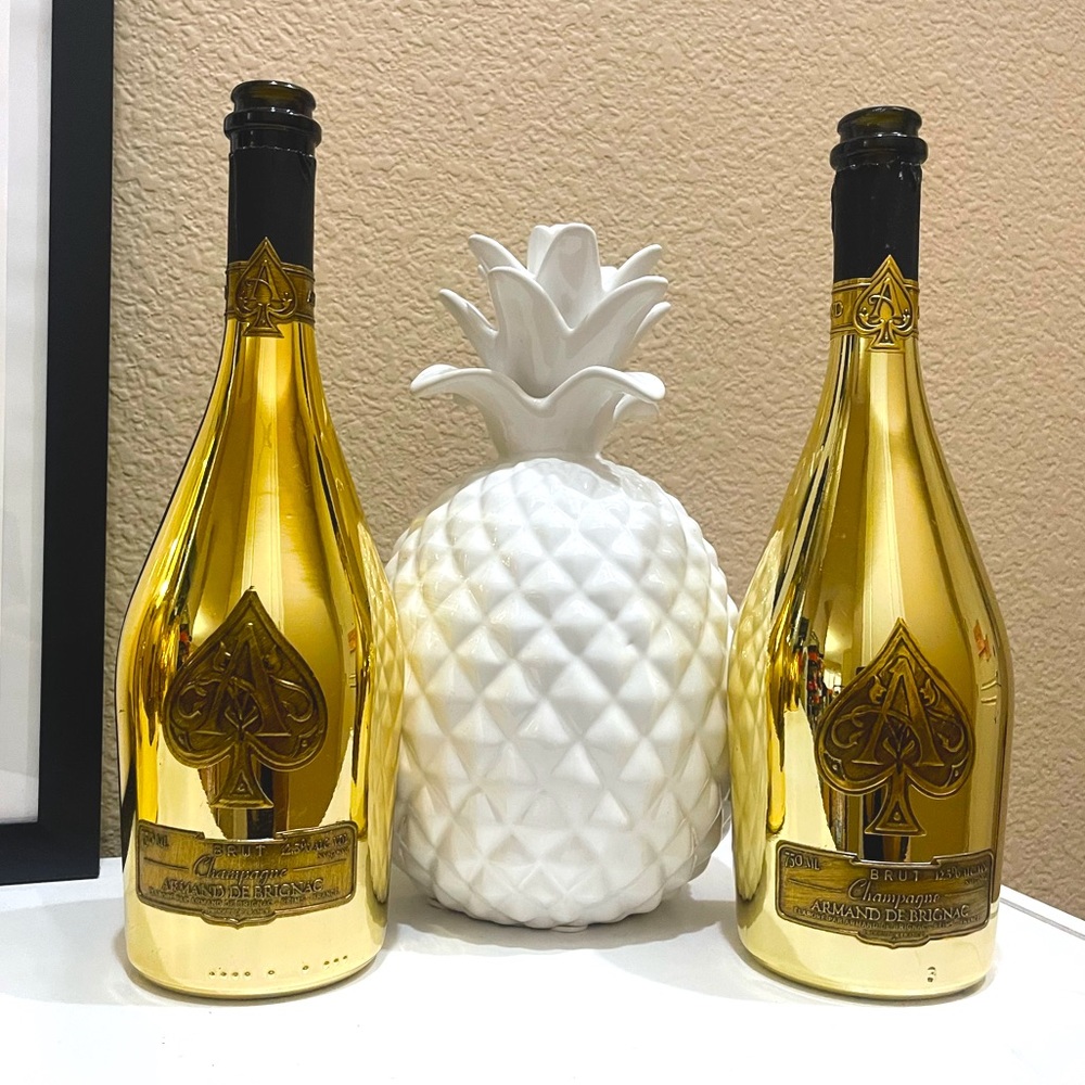 Ace of Spades‎ champagne decor